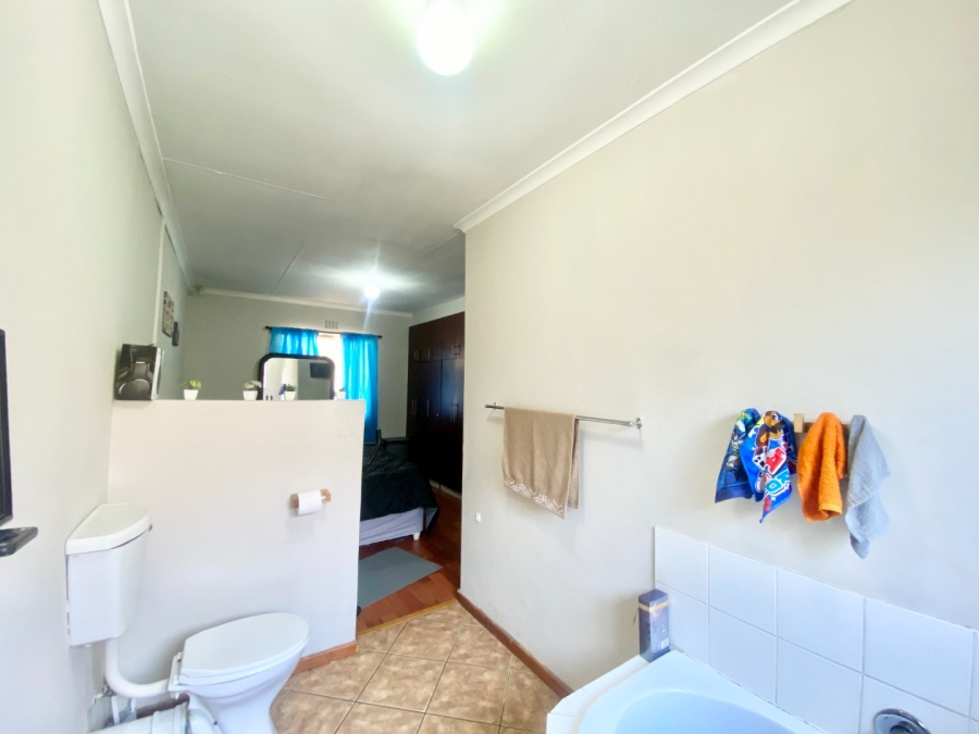 3 Bedroom Property for Sale in Highbury Park Western Cape